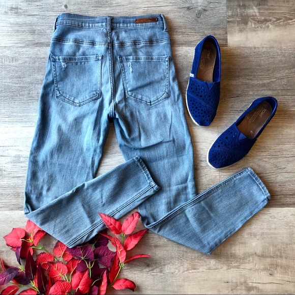 Express Ankle High Rise Jeans 👖 - Picture 2 of 5